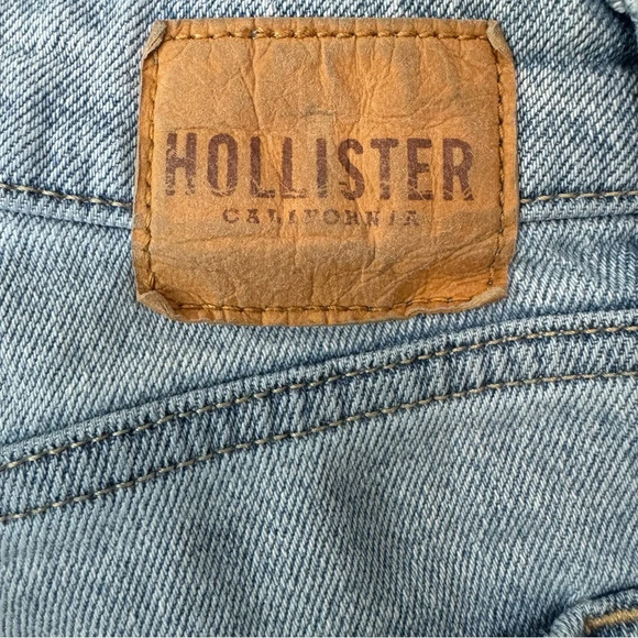 Hollister Ultra High Rise 90’s Vintage Straight Distressed Jeans. Size 25 - Picture 9 of 12